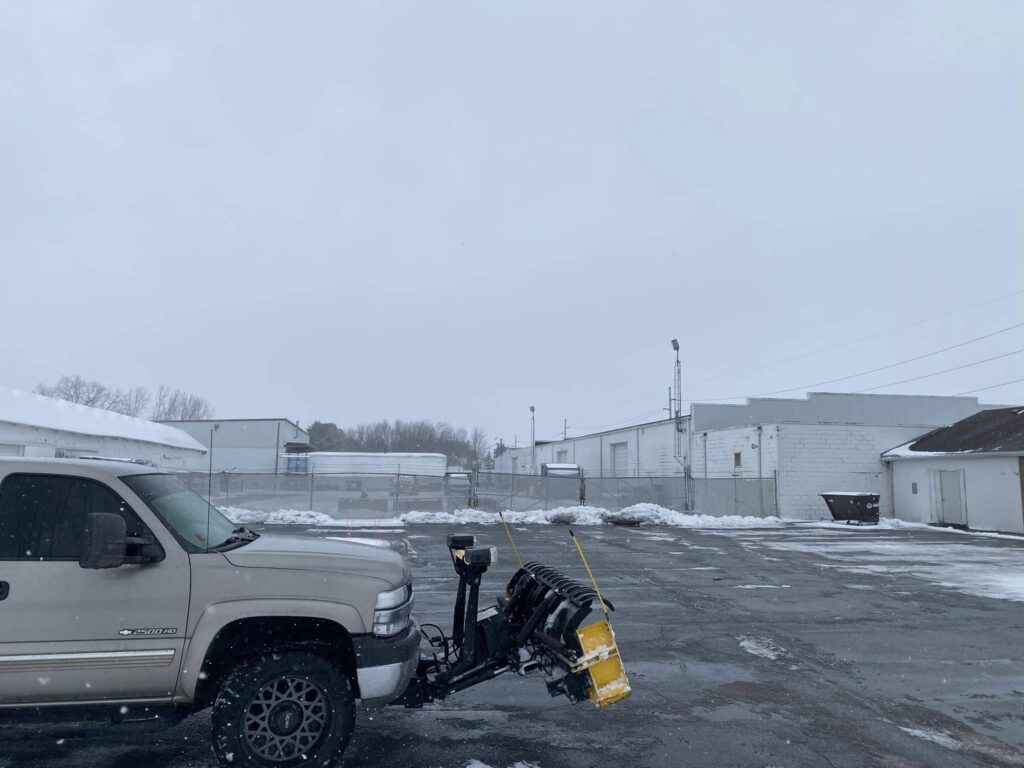 Lafayette Snow Removal Services | Doin' It Wells